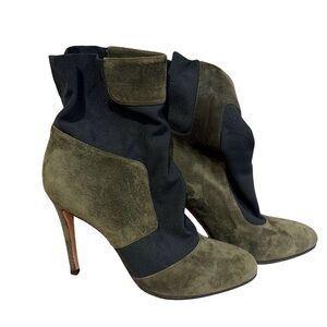 Gianvito Rossi Black and Green Heeled Boots